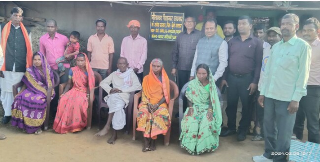 निलांबर सिंह और पितांबर सिंह खरवार